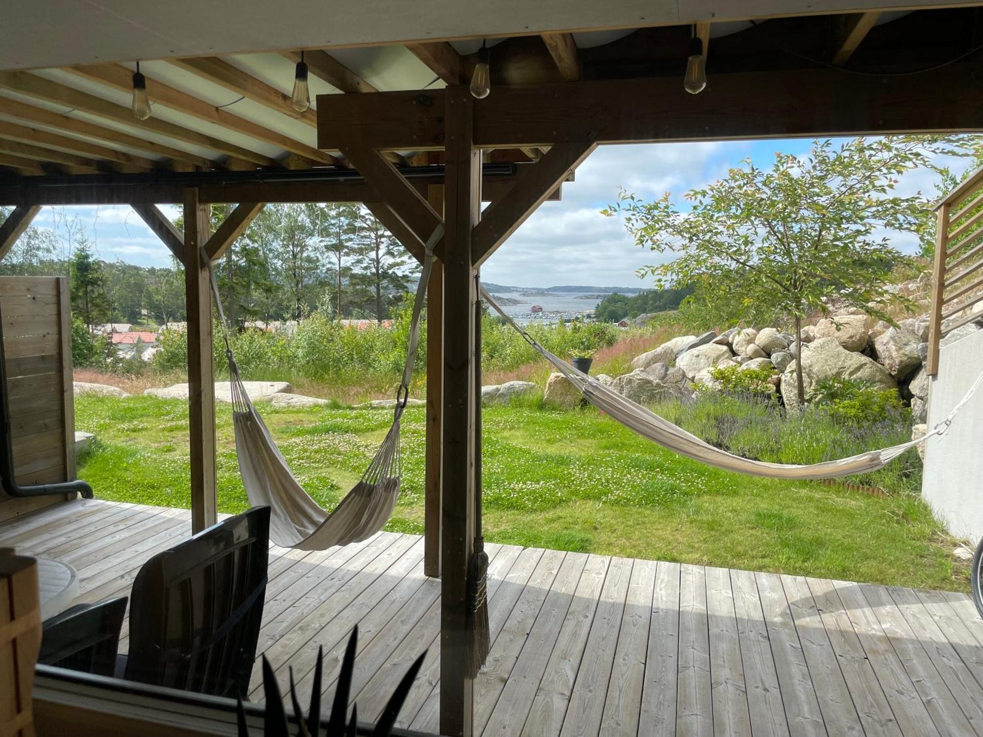 Ny Laegenhet Pa Markplan Med Havsutsikt Strömstad Esterno foto