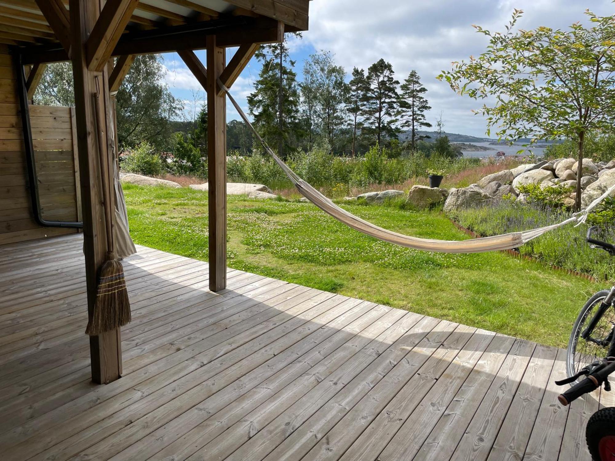 Ny Laegenhet Pa Markplan Med Havsutsikt Strömstad Esterno foto