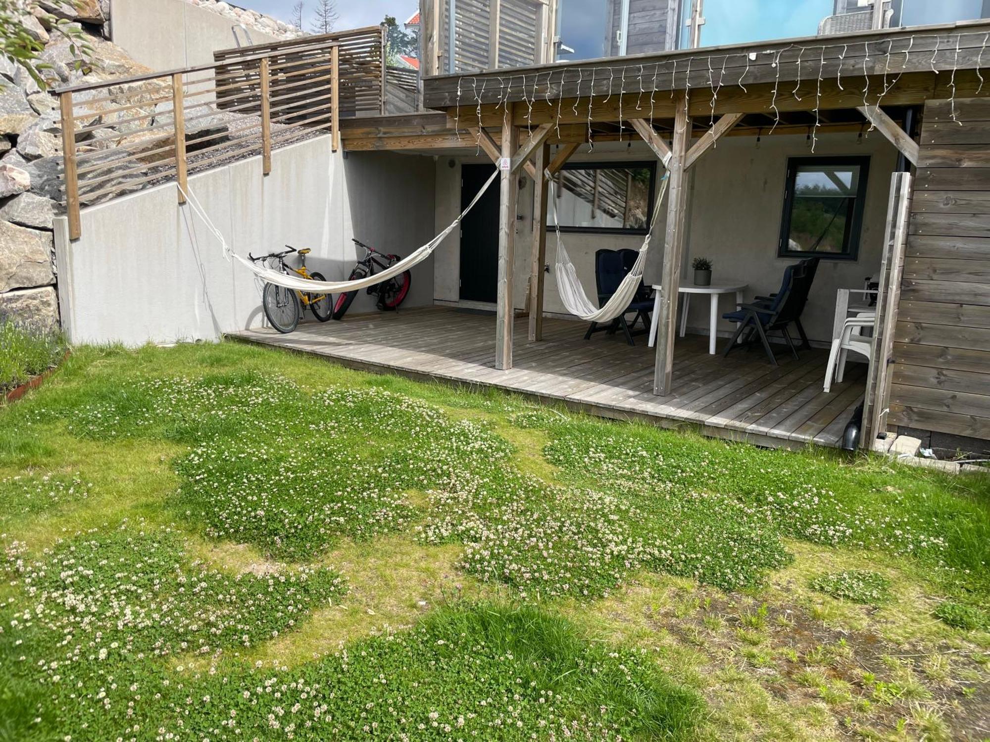 Ny Laegenhet Pa Markplan Med Havsutsikt Strömstad Esterno foto